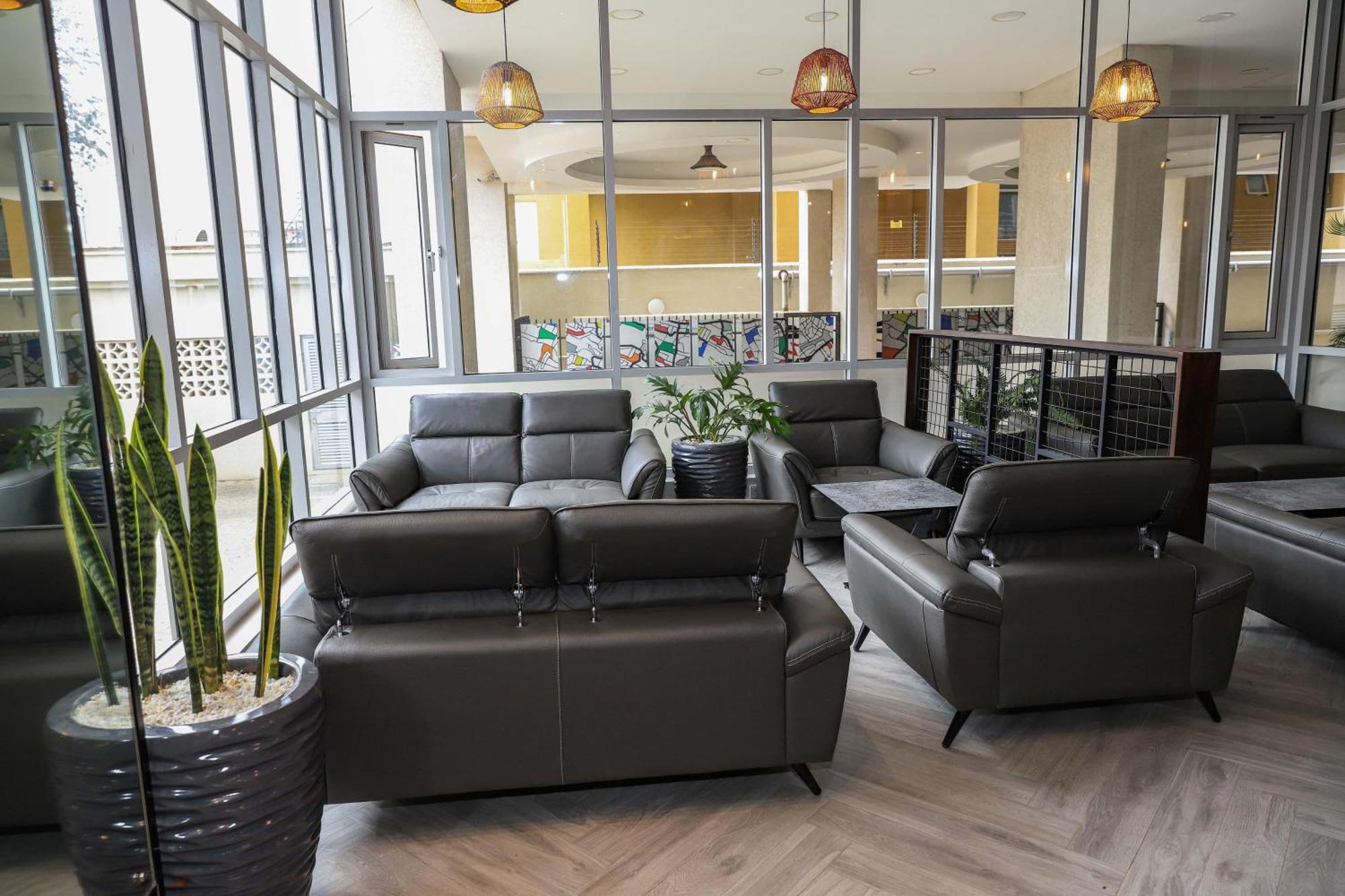 Capital M By Bednbeyond Dehali Line, Westlands Nairobi, Kenya Apartment ภายนอก รูปภาพ
